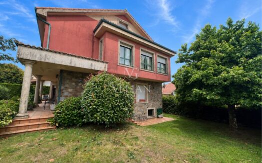 Chalets Independientes · Teo