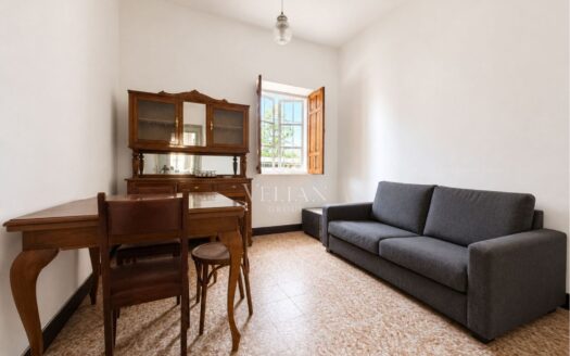 Chalets Independientes · Touro