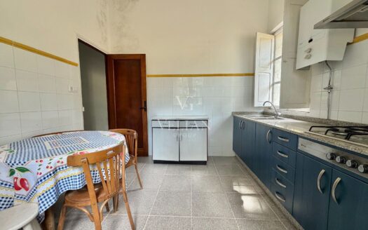 Chalets Independientes · Touro