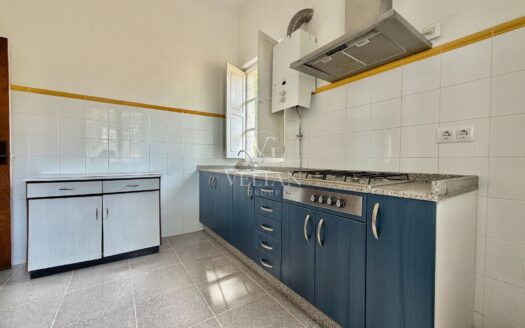 Chalets Independientes · Touro