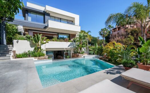 Chalets Independientes · Estepona