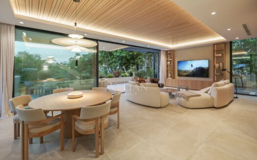 Chalets Independientes · Estepona