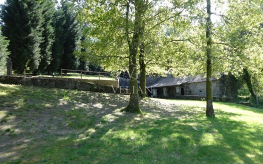 Chalets Independientes · Ponteareas