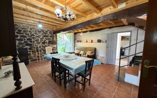 Chalets Independientes · A Estrada