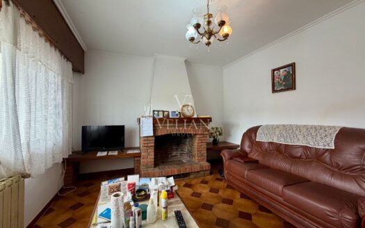 Chalets Independientes · Ponteceso