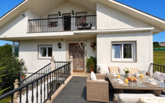 Chalets Independientes · Boqueixon