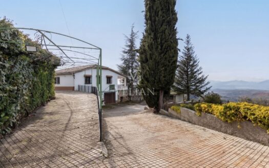 Chalets Independientes · Nivar
