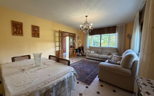 Chalets Independientes · Vila De Cruces
