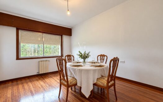 Chalets Independientes · Ponteceso