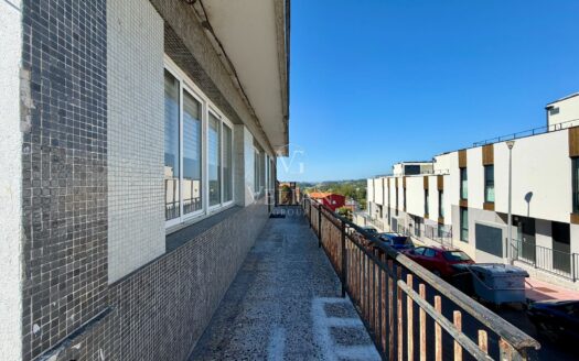 Chalets Independientes · Oleiros