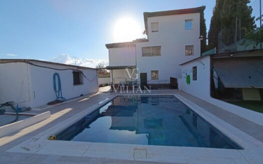 Chalets Independientes · Gojar