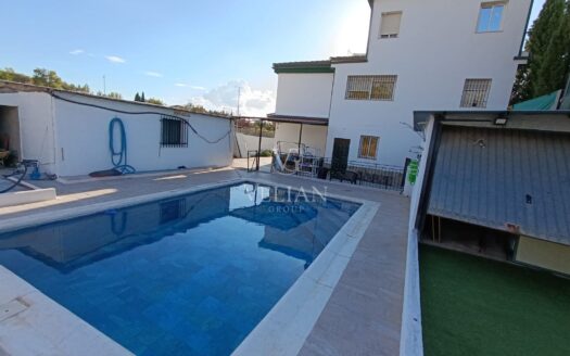 Chalets Independientes · Gojar