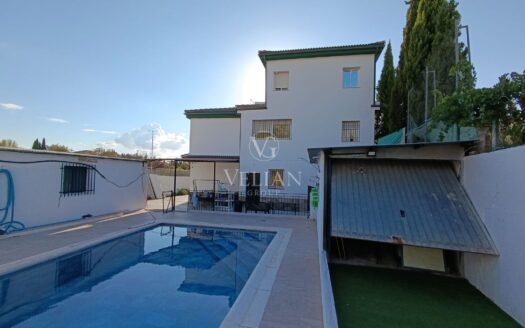 Chalets Independientes · Gojar