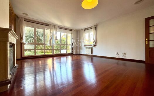 Chalets Independientes · Santiago De Compostela