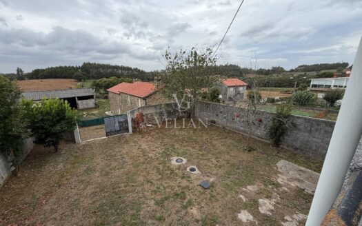 Chalets Independientes · Melide