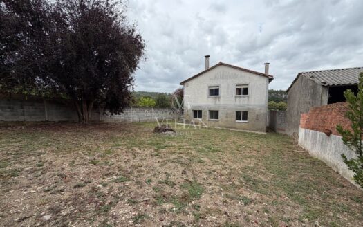 Chalets Independientes · Melide