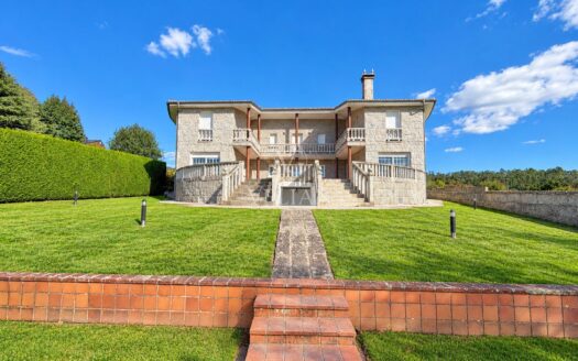 Chalets Independientes · Santiago De Compostela