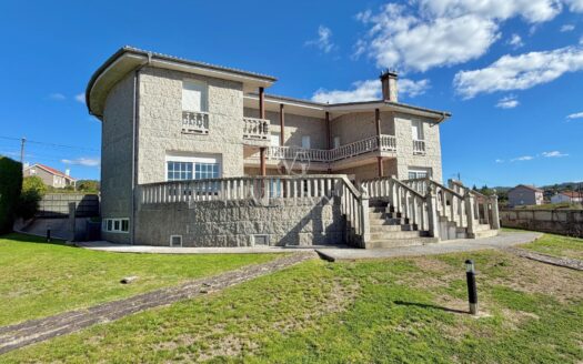Chalets Independientes · Santiago De Compostela