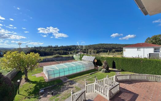 Chalets Independientes · Santiago De Compostela