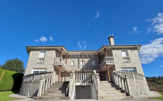 Chalets Independientes · Santiago De Compostela